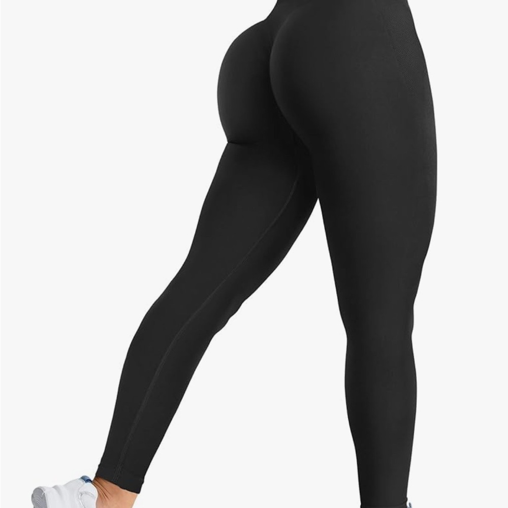 Sleek Black Women's Leggings